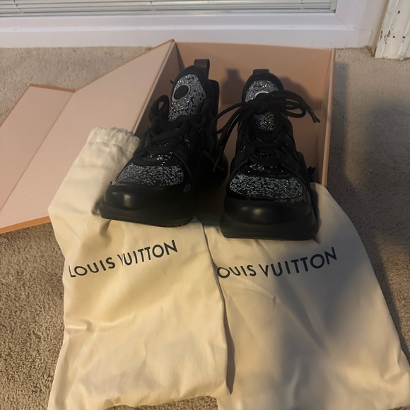 Louis Vuitton Archlight - Picture 4 of 7